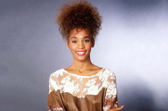 Phim tài liệu về diva Whitney Houston tiết lộ quá khứ ghê sợ - Ảnh 2. Phim tài liệu về diva Whitney Houston tiết lộ quá khứ ghê sợ - Ảnh 2.