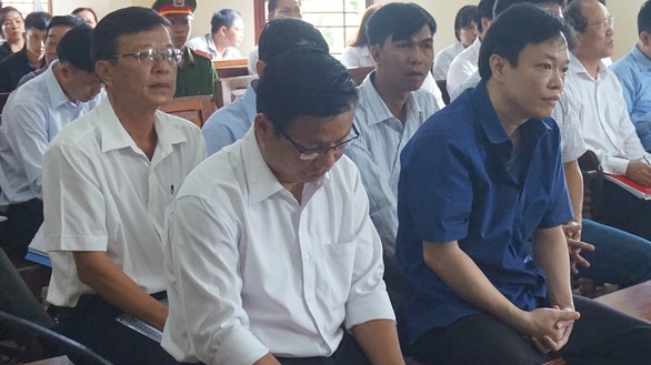 Trả hồ sơ vụ Agribank Cần Thơ thiệt hại hơn 304 tỉ đồng - Ảnh 1. Trả hồ sơ vụ Agribank Cần Thơ thiệt hại hơn 304 tỉ đồng - Ảnh 1.