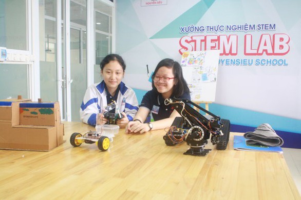 Hình thức thi cử cản trở giáo dục STEM - Ảnh 2. Hình thức thi cử cản trở giáo dục STEM - Ảnh 2.