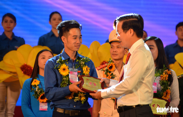 Vinh danh 336 điển hình thanh niên tiên tiến năm 2018 - Ảnh 1. Vinh danh 336 điển hình thanh niên tiên tiến năm 2018 - Ảnh 1.