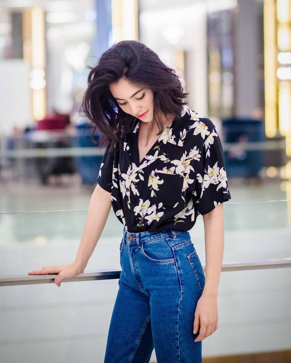 Học bí quyết phối đồ cực chất của ma nữ Mai Davika - Ảnh 2. Học bí quyết phối đồ cực chất của ma nữ Mai Davika - Ảnh 2.