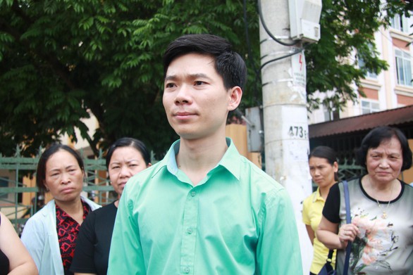 Đề nghị bác sĩ Hoàng Công Lương 30-36 tháng tù, cho hưởng án treo - Ảnh 2. Đề nghị bác sĩ Hoàng Công Lương 30-36 tháng tù, cho hưởng án treo - Ảnh 2.