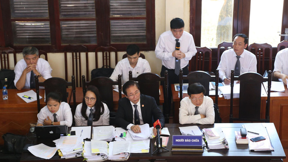 Vụ án bác sĩ Lương bế tắc vì ông Trương Quý Dương ra nước ngoài - Ảnh 2. Vụ án bác sĩ Lương bế tắc vì ông Trương Quý Dương ra nước ngoài - Ảnh 2.