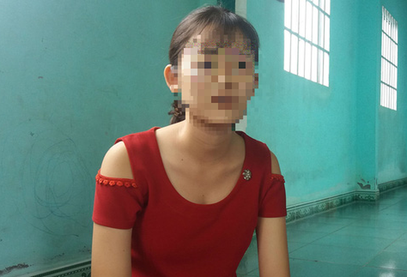 Nữ sinh lớp 9 tố bị phó công an xã vào tận nhà sàm sỡ - Ảnh 1. Nữ sinh lớp 9 tố bị phó công an xã vào tận nhà sàm sỡ - Ảnh 1.