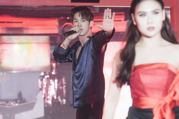 Hậu Lật mặt, Song Luân thử phá cách với âm nhạc - Ảnh 1. Hậu Lật mặt, Song Luân thử phá cách với âm nhạc - Ảnh 1.