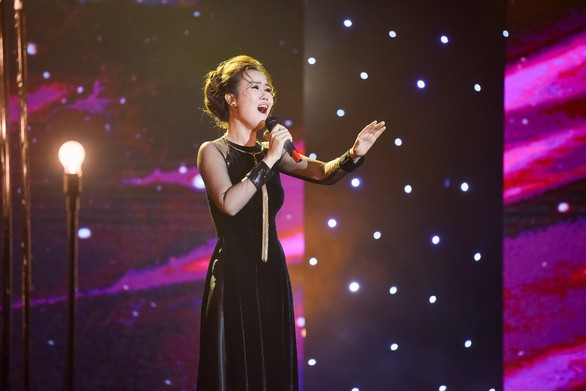 Võ Hạ Trâm chiến thắng tại Hãy nghe tôi hát 2018 - Ảnh 12. Võ Hạ Trâm chiến thắng tại Hãy nghe tôi hát 2018 - Ảnh 12.