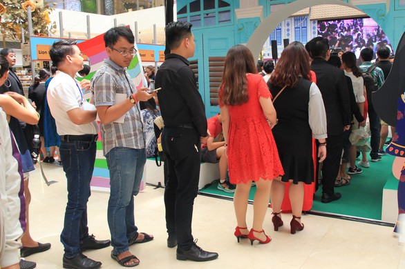 Cuối tuần thưởng thức cơm gà Singapore đạt chuẩn Michelin - Ảnh 4. Cuối tuần thưởng thức cơm gà Singapore đạt chuẩn Michelin - Ảnh 4.