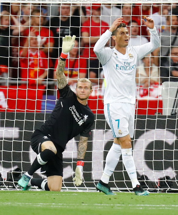 Nụ cười và nước mắt Champions League ở Kiev - Ảnh 22. Nụ cười và nước mắt Champions League ở Kiev - Ảnh 22.