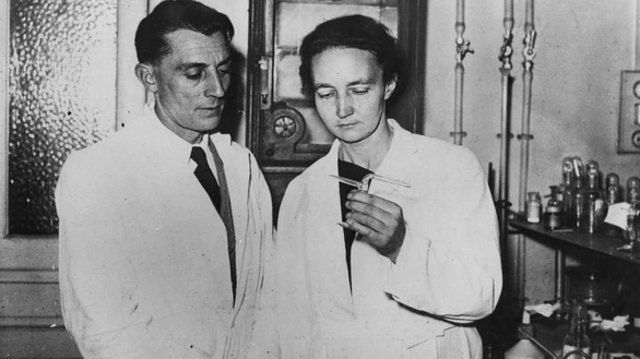 Lạ kỳ gia đình có ‘gen’ đạt giải Nobel - Ảnh 4. Lạ kỳ gia đình có ‘gen’ đạt giải Nobel - Ảnh 4.