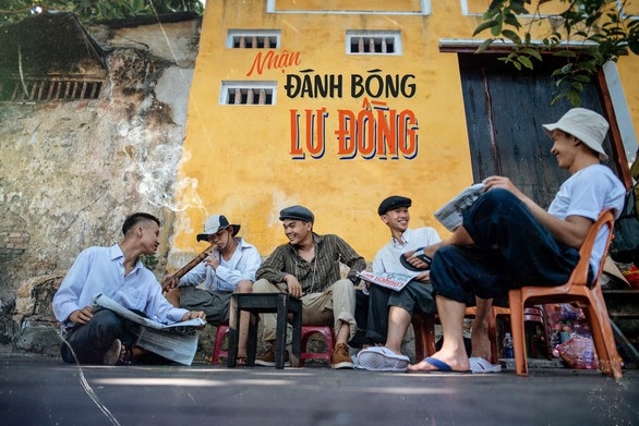 Trở về thời bao cấp với ảnh kỷ yếu của teen Quảng Nam - Ảnh 1. Trở về thời bao cấp với ảnh kỷ yếu của teen Quảng Nam - Ảnh 1.
