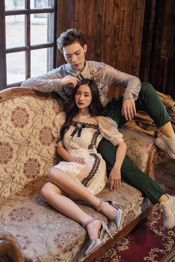 Erik và Jun Vũ kết hợp giới thiệu thời trang Công Trí - Ảnh 7. Erik và Jun Vũ kết hợp giới thiệu thời trang Công Trí - Ảnh 7.