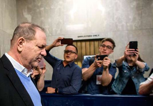 Ông trùm Harvey Weinstein chính thức bị truy tố - Ảnh 2. Ông trùm Harvey Weinstein chính thức bị truy tố - Ảnh 2.