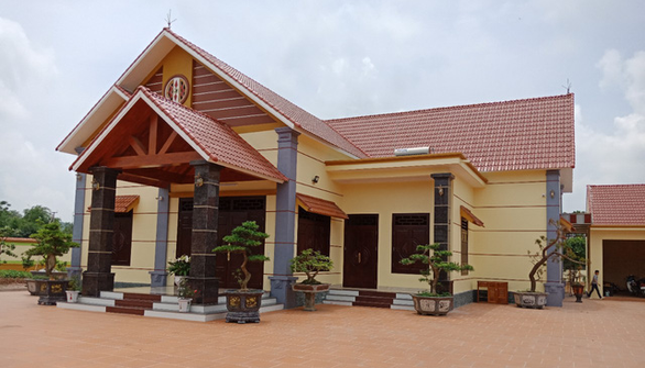 Đại úy công an tự tháo dỡ 2 gian nhà khu biệt thự vi phạm - Ảnh 3. Đại úy công an tự tháo dỡ 2 gian nhà khu biệt thự vi phạm - Ảnh 3.