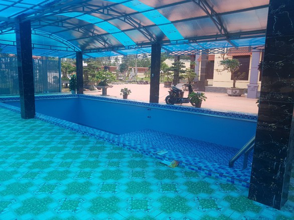 Đại úy công an tự tháo dỡ 2 gian nhà khu biệt thự vi phạm - Ảnh 6. Đại úy công an tự tháo dỡ 2 gian nhà khu biệt thự vi phạm - Ảnh 6.
