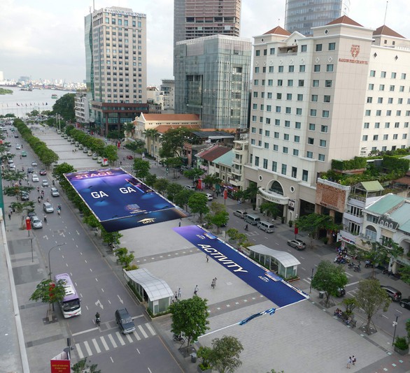 Phố đi bộ Nguyễn Huệ đón lễ hội âm nhạc điện tử Ravolution - Ảnh 2. Phố đi bộ Nguyễn Huệ đón lễ hội âm nhạc điện tử Ravolution - Ảnh 2.