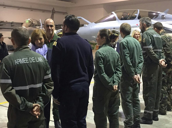 Pháp lại dọa tấn công Syria lần nữa - Ảnh 1. Pháp lại dọa tấn công Syria lần nữa - Ảnh 1.