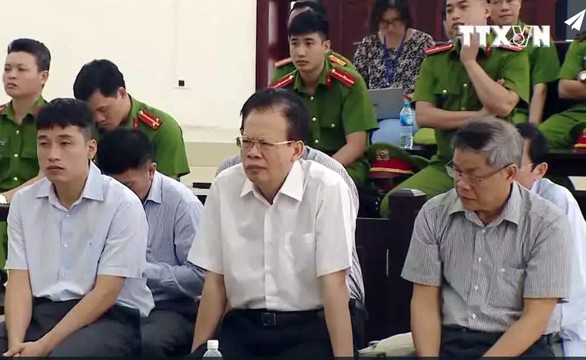 Ông Hồ Công Kỳ có vai trò gì trong vụ ông Đinh La Thăng? - Ảnh 3. Ông Hồ Công Kỳ có vai trò gì trong vụ ông Đinh La Thăng? - Ảnh 3.