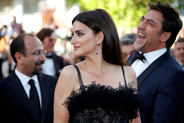 Cannes 2018 ngày đầu tiên qua ảnh: Nỗ lực đề cao phụ nữ - Ảnh 1. Cannes 2018 ngày đầu tiên qua ảnh: Nỗ lực đề cao phụ nữ - Ảnh 1.