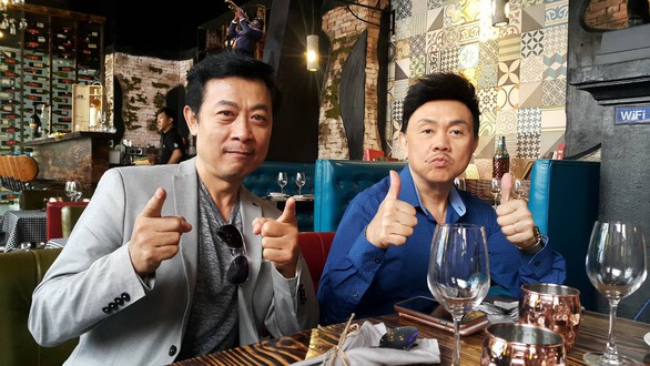 Nghệ sĩ hài Chí Tài: Diễn xong mùa Tết là về với vợ! - Ảnh 6. Nghệ sĩ hài Chí Tài: Diễn xong mùa Tết là về với vợ! - Ảnh 6.