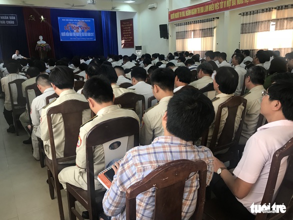 Đà Nẵng quán triệt quản lý đô thị sau lá thư vỉa hè - Ảnh 1. Đà Nẵng quán triệt quản lý đô thị sau lá thư vỉa hè - Ảnh 1.