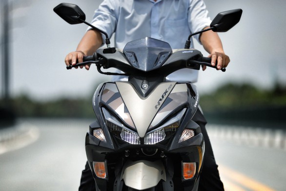Đánh giá xe NVX 155: nghe thanh xuân đó, trên đường đi - Ảnh 2. Đánh giá xe NVX 155: nghe thanh xuân đó, trên đường đi - Ảnh 2.