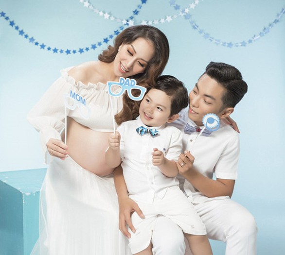 12-6: Con trai Xuân Bắc gây bão mạng, Khánh Thi khóc nức nở trên TV - Ảnh 10. 12-6: Con trai Xuân Bắc gây bão mạng, Khánh Thi khóc nức nở trên TV - Ảnh 10.