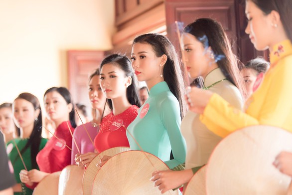 16-6: Đỗ Mỹ Linh khoe giọng hát, Việt Trinh không muốn yêu - Ảnh 7. 16-6: Đỗ Mỹ Linh khoe giọng hát, Việt Trinh không muốn yêu - Ảnh 7.