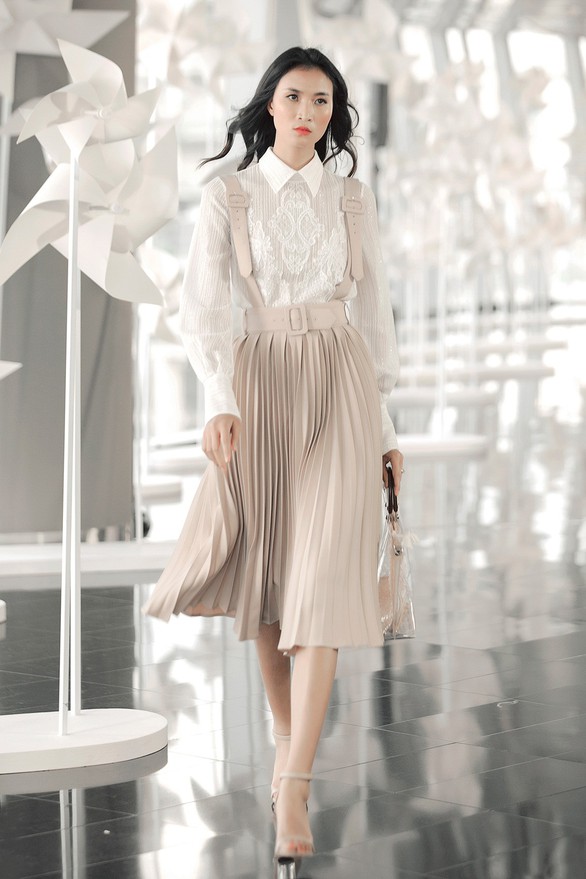 Chung Thanh Phong diễn thời trang ở tòa nhà cao nhất Việt Nam - Ảnh 6. Chung Thanh Phong diễn thời trang ở tòa nhà cao nhất Việt Nam - Ảnh 6.