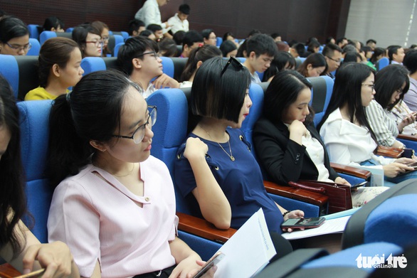 Nhân tài xin nghỉ hàng loạt, Đà Nẵng mới tính chuyện hỗ trợ mềm - Ảnh 2. Nhân tài xin nghỉ hàng loạt, Đà Nẵng mới tính chuyện hỗ trợ mềm - Ảnh 2.