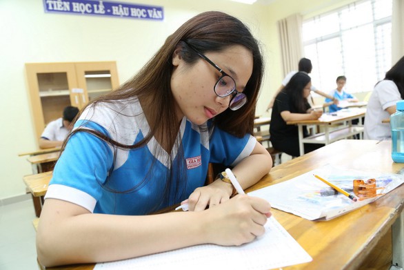 Đề thi tiếng Anh THPT quốc gia: học sinh trung bình dễ lấy điểm 5 - Ảnh 5. Đề thi tiếng Anh THPT quốc gia: học sinh trung bình dễ lấy điểm 5 - Ảnh 5.