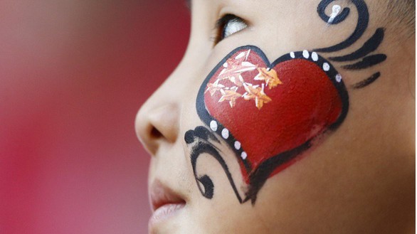 World Cup 2018: Fan Trung Quốc ghen tị, muốn được giống Nhật và Hàn - Ảnh 1. World Cup 2018: Fan Trung Quốc ghen tị, muốn được giống Nhật và Hàn - Ảnh 1.
