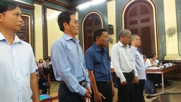 Đề nghị phạt nguyên phó thống đốc Đặng Thanh Bình 4-5 năm tù - Ảnh 1. Đề nghị phạt nguyên phó thống đốc Đặng Thanh Bình 4-5 năm tù - Ảnh 1.