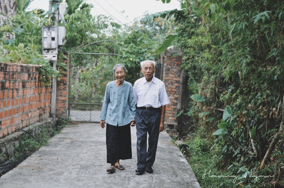 Ngày gia đình Việt Nam: ngỡ ngàng bộ ảnh Ông bà anh - Ảnh 6. Ngày gia đình Việt Nam: ngỡ ngàng bộ ảnh Ông bà anh - Ảnh 6.