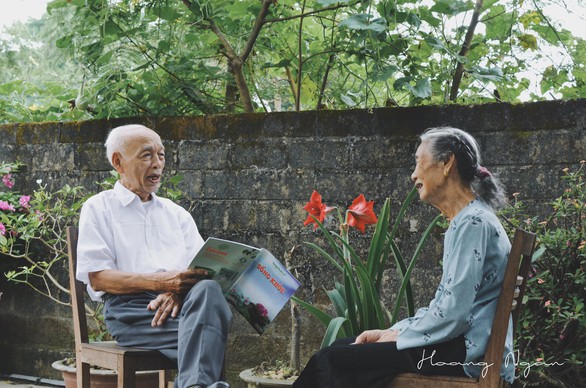 Ngày gia đình Việt Nam: ngỡ ngàng bộ ảnh Ông bà anh - Ảnh 2. Ngày gia đình Việt Nam: ngỡ ngàng bộ ảnh Ông bà anh - Ảnh 2.