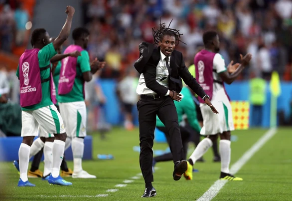 Cisse - HLV đẹp lạ cùng 4 cái nhất tại World Cup 2018 - Ảnh 2. Cisse - HLV đẹp lạ cùng 4 cái nhất tại World Cup 2018 - Ảnh 2.