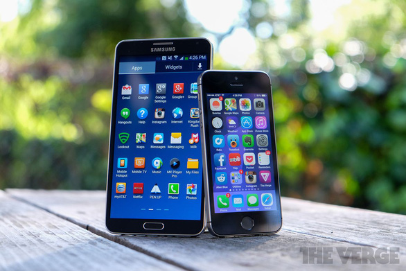 Apple và Samsung đạt thỏa thuận chấm dứt kiện tụng bản quyền - Ảnh 1.