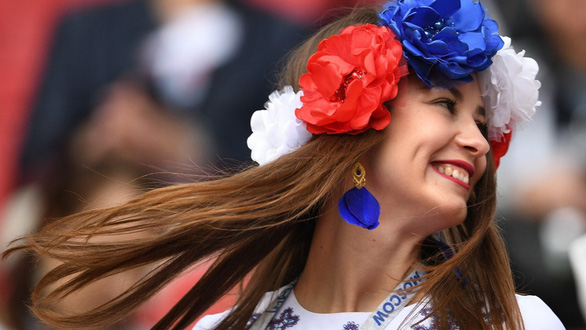Báo Nga gọi phụ nữ Nga là gái điếm mùa World Cup - Ảnh 2. Báo Nga gọi phụ nữ Nga là gái điếm mùa World Cup - Ảnh 2.