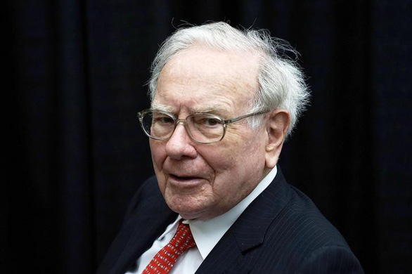 Bỏ 3,3 triệu USD để được ăn trưa cùng tỉ phú Warren Buffett - Ảnh 1.
