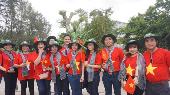 Hành trình Tuổi trẻ cụm sông Hậu vì biển đảo quê hương xuất quân - Ảnh 1. Hành trình Tuổi trẻ cụm sông Hậu vì biển đảo quê hương xuất quân - Ảnh 1.