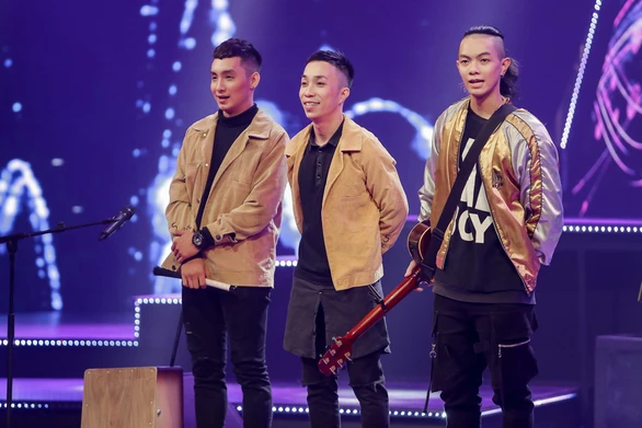 The Debut: thiếu kỹ năng thì được giữ, có kinh nghiệm lại bị loại? - Ảnh 7. The Debut: thiếu kỹ năng thì được giữ, có kinh nghiệm lại bị loại? - Ảnh 7.