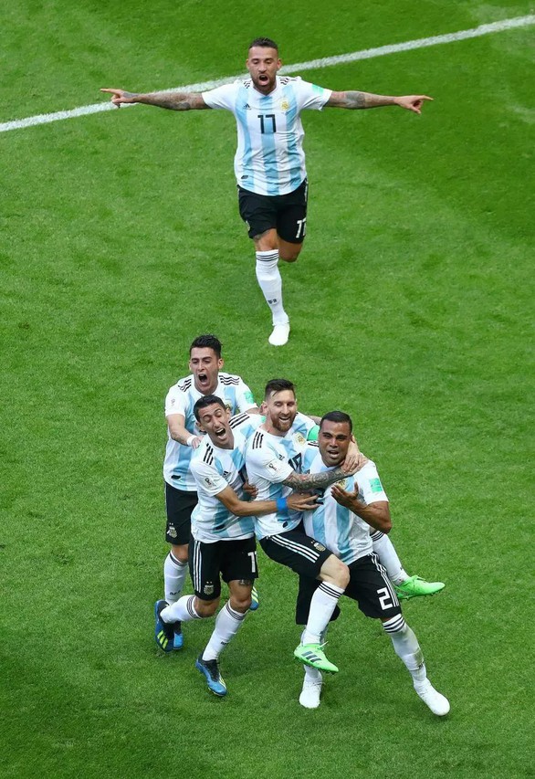 Messi đen đủi ở World Cup phải chăng là điềm xui được báo trước? - Ảnh 6. Messi đen đủi ở World Cup phải chăng là điềm xui được báo trước? - Ảnh 6.