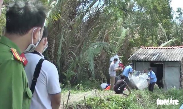 Giám định tâm thần nghi can giết người giấu xác trong lu cám - Ảnh 2. Giám định tâm thần nghi can giết người giấu xác trong lu cám - Ảnh 2.