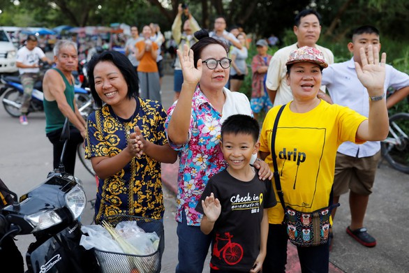 Chiến dịch giải cứu đội bóng Thái Lan thành công mỹ mãn, cứu được 13 người - Ảnh 1. Chiến dịch giải cứu đội bóng Thái Lan thành công mỹ mãn, cứu được 13 người - Ảnh 1.