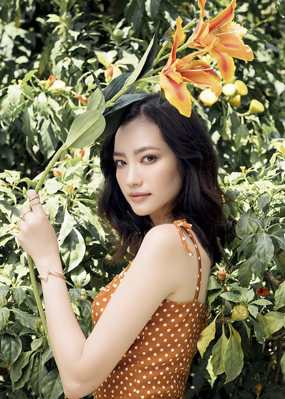 Trúc Diễm trở lại làng thời trang trong vai trò mới - Ảnh 1. Trúc Diễm trở lại làng thời trang trong vai trò mới - Ảnh 1.