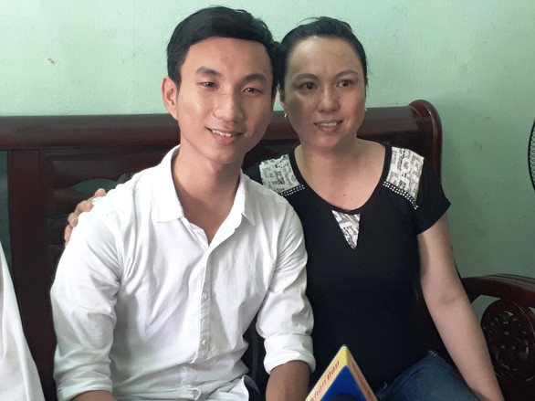 Bí quyết của cậu học trò đạt 9,75 điểm môn văn - Ảnh 1. Bí quyết của cậu học trò đạt 9,75 điểm môn văn - Ảnh 1.