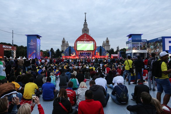 Muôn màu Fan Fest của World Cup 2018 - Ảnh 1. Muôn màu Fan Fest của World Cup 2018 - Ảnh 1.