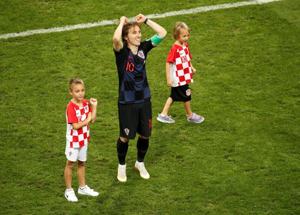 Ngắm thiên thần nhỏ của Rakitic, Vida, Harry Kane - Ảnh 6. Ngắm thiên thần nhỏ của Rakitic, Vida, Harry Kane - Ảnh 6.