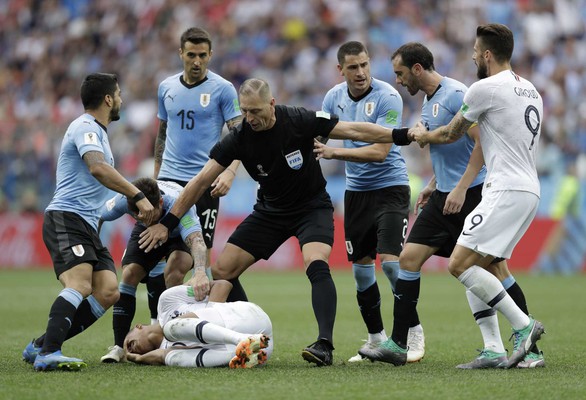 Cựu diễn viên Argentina bắt chính trận chung kết World Cup 2018 - Ảnh 2. Cựu diễn viên Argentina bắt chính trận chung kết World Cup 2018 - Ảnh 2.