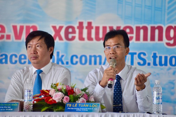 Ngày hội tư vấn xét tuyển đại học, cao đẳng tại TP.HCM - Ảnh 13. Ngày hội tư vấn xét tuyển đại học, cao đẳng tại TP.HCM - Ảnh 13.