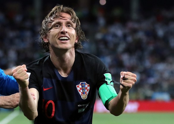 Nguyện cắt tóc soái ca, thăm quê nếu thần tượng vô địch World Cup - Ảnh 6. Nguyện cắt tóc soái ca, thăm quê nếu thần tượng vô địch World Cup - Ảnh 6.